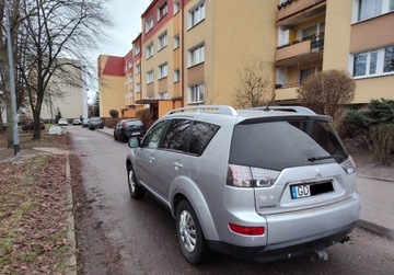 Mitsubishi Outlander II 2.0 DID DOHC 140KM 2008 Mitsubishi Outlander Mitsubishi Outlander 2,0 ..., zdjęcie 14