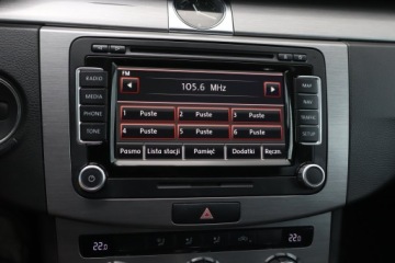 Volkswagen Passat B7 Limousine 2.0 TDI CR DPF BlueMotion 140KM 2011 VW Passat 2.0 TDI, Salon Polska, Navi, Klima, zdjęcie 12