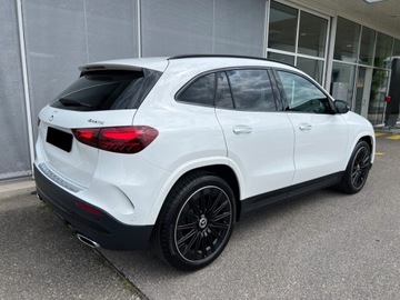 Mercedes GLA II Off-roader Facelifting 2.0 220 190KM 2025 MERCEDES-BENZ GLA 220 4-Matic AMG Line 2.0 (190KM) 2025, zdjęcie 3