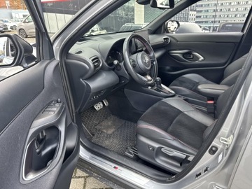 Toyota Yaris IV Hatchback 1.5 Hybrid Dynamic Force 116KM 2022 Toyota Yaris Cross Hybrid 1.5 GR Sport Toyota Yari, zdjęcie 26