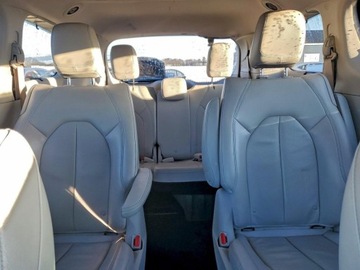 Chrysler Pacifica II 2018 Chrysler Pacifica 2018 CHRYSLER PACIFICA HYBRID TOURING L 3.6 Hybryda 260KM, zdjęcie 9