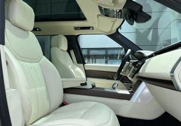 Land Rover 2025 Land Rover Range Rover Range Rover 3.0D I6 300 PS AWD Auto HSE 3.0 Diesel, zdjęcie 4