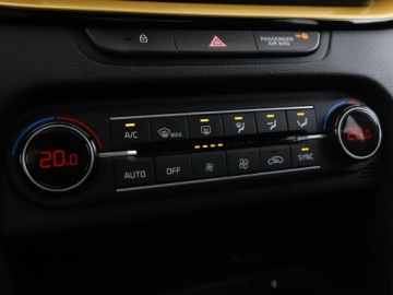Kia XCeed Crossover 1.5 T-GDI 160KM 2021 Kia XCeed automat navi kamera panorama półskóra, zdjęcie 26