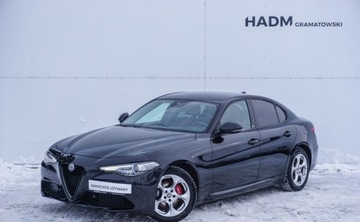 Alfa Romeo Giulia II Sedan 2.0 Turbo 200KM 2018 Alfa Romeo Giulia Alfa Romeo Giulia 2,0 201 KM 2.0 Benzyna 200KM, zdjęcie 2