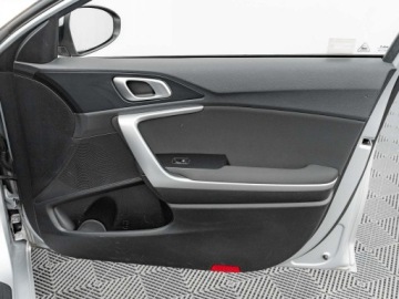 Kia Ceed III Kombi Facelifting 1.5 T-GDI 160KM 2022 Kia Cee'd GD990WN#1.5 T-GDI M 2 stref klima K.cof, zdjęcie 27