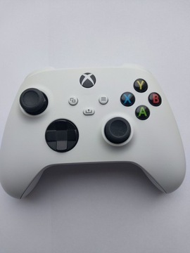 Официальный беспроводной геймпад Microsoft для Xbox One S — белый