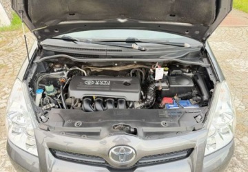 Toyota Corolla Verso AR10 1.8 i 130KM 2008 Toyota Corolla Verso Toyota Corolla Verso 1.8 Premium 7os 1.8 Benzyna, zdjęcie 16