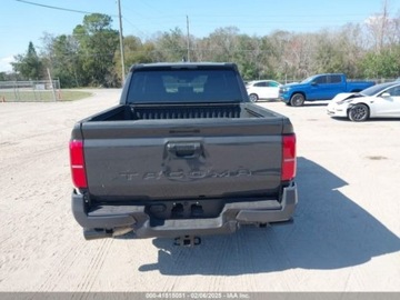 Toyota Tacoma II 2025 Toyota Tacoma 2025r., TRD SPORT, od ubezpieczalni 2.4 Benzyna 278KM, zdjęcie 5