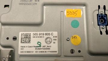 ЭКРАН ДИСПЛЕЙ РАДИО 565919605C SKODA KODIAQ