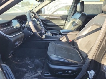 Jeep Grand Cherokee IV 2021 Jeep Grand Cherokee 2021 JEEP GRAND CHEROKEE L LAREDO 3.6 Benzyna 293KM, zdjęcie 6