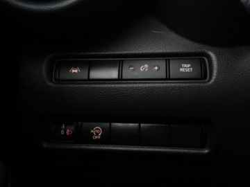 Nissan Juke II Crossover 1.0 DIG-T 114KM 2021 Nissan Juke navi klima auto kamera i czujniki, zdjęcie 30