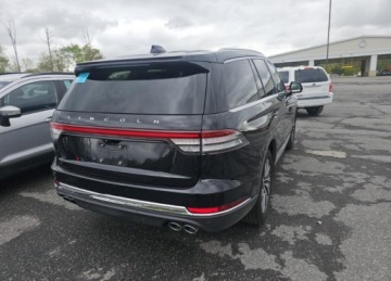 Lincoln Aviator 2025 Lincoln Aviator Premiere 2025 3.0 Benzyna 400KM, zdjęcie 3