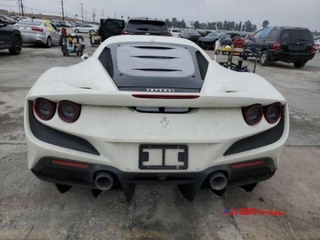 Ferrari 2020 Ferrari F8 Tributo 2020 r., 3,9L F8 TRIBUTO 3.9 Benzyna 771KM, zdjęcie 4