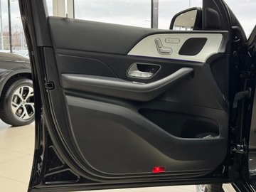 Mercedes GLE V167 SUV 2.0 300d 245KM 2020 Mercedes-Benz GLE 300 d 4-Matic AMG Edition / 1 wł, zdjęcie 10