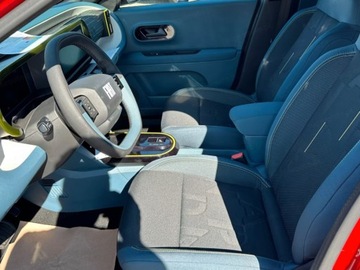 Fiat Panda III 2025 FIAT Grande Panda Icon 1.2 mHEV eDCT Suv 110KM 2025, zdjęcie 8