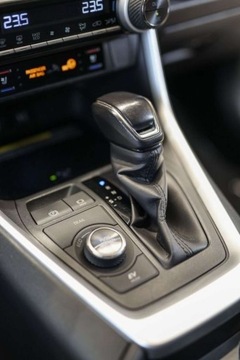 Toyota RAV4 V SUV 2.5 Hybrid Dynamic Force 222KM 2019 Toyota RAV4 2.5 Hybrid Executive 4x4 JBLSKYVIEW 2.5 Hybryda 222KM, zdjęcie 18