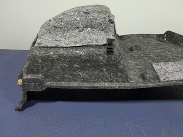 SKODA OCTAVIA III SEDAN КРЫШКА БАГАЖНИКА ПРАВАЯ 5E5867428H