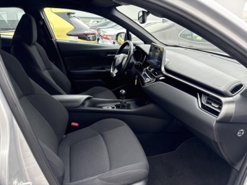 Toyota C-HR I Crossover 1.2L Turbo 116KM 2018 Toyota C-HR 1.2 T GPF Premium 1.2 T GPF Premium, zdjęcie 6
