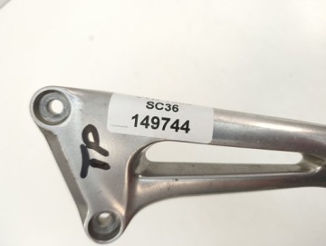 HONDA VTR 1000 SC36 КОМПЛЕКТ ПОДСТАВКА ДЛЯ НОГ ПАССАЖИРА ПРАВАЯ