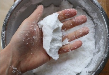 DOMOWY ZESTAW DO ROBIENIA KUL KĄPIELOWYCH PREZENT