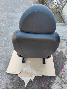 SEDADLO PRAVÝ SPOLUJEZDCE SMART FORFOUR 454 EVROPA VELUR 04-06