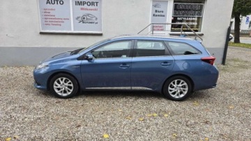 Toyota Auris II Touring Sports Facelifting 1.8 Hybrid 136KM 2017 Toyota Auris 1,8 benzyna Hybryda 136 KM automat Salon Polska II wlasciciel, zdjęcie 2