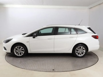 Opel Astra K Sportstourer Facelifting 1.2 Turbo 145KM 2021 Opel Astra 1.2 Turbo, Salon Polska, 1. Właściciel, zdjęcie 2