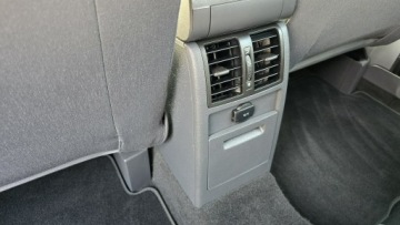 Volkswagen Touran II 1.6 TDI 105KM 2014 Volkswagen Touran Sewisowany 1.6 TDI, zdjęcie 24