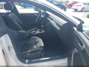 Volkswagen Arteon 2023 Volkswagen Arteon 2.0T SEL Premium R-Line 2023 2.0 Benzyna 300KM, zdjęcie 9