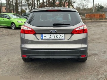 Ford Focus III Kombi 1.0 EcoBoost 125KM 2012 Ford Focus 1.0 EcoBoost STart-Stopp-System Trend 125KM 2012r, zdjęcie 8