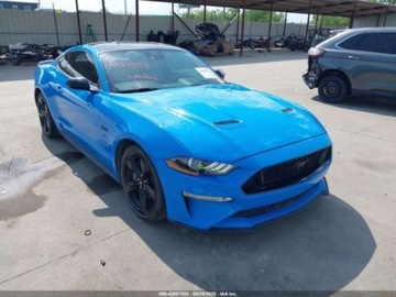 Ford Mustang VI Fastback Facelifting 5.0 Ti-VCT 450KM 2022 Ford Mustang 2022 FORD MUSTANG GT PREMIUM FASTBACK 5.0 Benzyna 450KM, zdjęcie 3