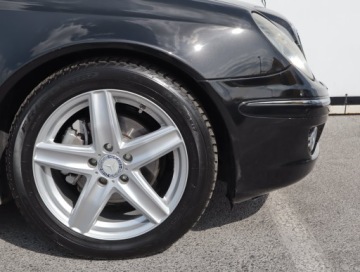 Mercedes Klasa E W211 Sedan W211 1.8 (200 Kompressor) 184KM 2007 Mercedes E E 200 Kompressor, GAZ, Automat, Skóra, zdjęcie 14