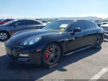 Porsche Panamera I Liftback 3.6 V6 300KM 2011 Porsche Panamera 4 2011 3.6l 3.6 Benzyna 300KM, zdjęcie 1