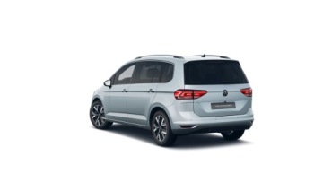 Volkswagen Touran III 1.5 TSI EVO 150KM 2025 Volkswagen Touran Highline 1.5 TSI DSG, zdjęcie 3