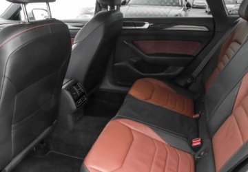 Volkswagen Arteon Fastback Facelifting 2.0 TSI 190KM 2022 Volkswagen Arteon 2.0 TSI 190KM Elegance DSG Side Assist Tapicerka Nappa, zdjęcie 11