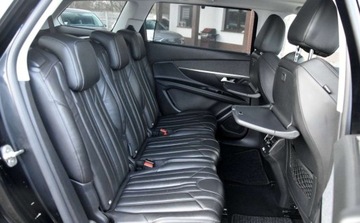 Peugeot 5008 II Crossover 2.0 BlueHDI 150KM 2019 Peugeot 5008 totalny full SKORA Alusy LED Navi. BLIS linne assist Grzane f, zdjęcie 22