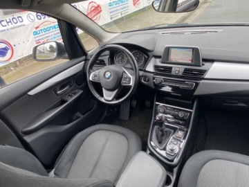 BMW Seria 2 F22-F23-F45-F46 Gran Tourer 216d 116KM 2015 BMW Seria 2 KLIMATYZACJA NAWIGACJA PARKTRONIC EL.HAMULEC CONNECTED DRIVE S, zdjęcie 13