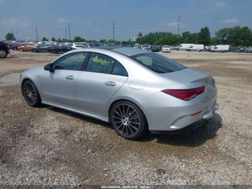 Mercedes CLA C118/X118 2022 Mercedes-Benz CLA 35 AMG 4Matic 2022 2.0l 2.0 Benzyna 302KM, zdjęcie 3