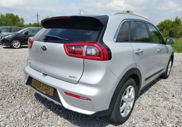Kia Niro I Crossover 1.6 GDi Hybrid 141KM 2017 Kia Niro Kia Niro 1.6 hybryda klima kamera stan bdb gwarancja przebiegu 1.6, zdjęcie 3