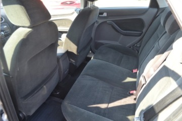 Ford Focus II Sedan 1.6 Duratorq TDCi DPF 109KM 2005 Ford Focus BEMOWO 1.6 Diesel, 2005 rok produkcji KOMIS TYSIAK, zdjęcie 8