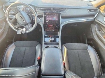 Jeep Grand Cherokee V 2024 Jeep Grand Cherokee Laredo 2024 3.6 Benzyna 293KM, zdjęcie 8