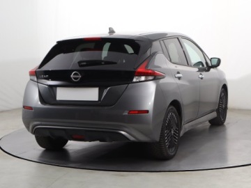 Nissan Leaf II Hatchback Elektryczny 40kWh 150KM 2022 Nissan Leaf 40 kWh, SoH 94%, Salon Polska, zdjęcie 4