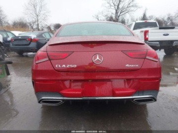 Mercedes CLA C118/X118 2020 Mercedes-Benz CLA 2020 r., 2,0L 4 MATIC 2.0 Benzyna 221KM, zdjęcie 4