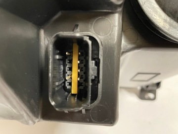 RENAULT MASTER 2019- LIFT LED НОВАЯ ЛЕВАЯ ФАРА