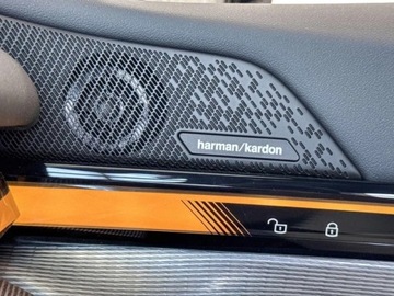 BMW Seria 5 G90-91 2025 BMW Seria 5 530e xDrive Sport Sedan 2.0 (299KM) 2025, zdjęcie 9