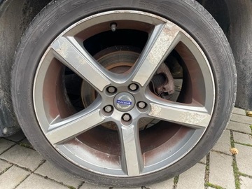 ALU RÁFKY 18 VOLVO 5X108 C70 V50 C30 S40 235/40/18