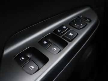 Hyundai Kona I Crossover 1.0 T-GDI 120KM 2019 Hyundai Kona 1.0 T-GDI, Salon Polska, zdjęcie 16