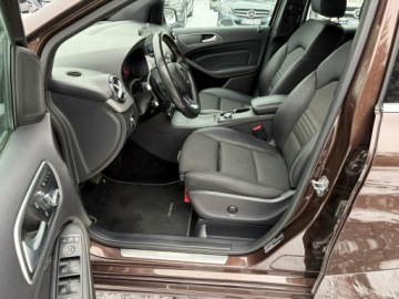 Mercedes Klasa B W246 Sports Tourer Facelifting 2.0 250 211KM 2018 Mercedes B 250 211 KM Automat Full LED Kamera, zdjęcie 11