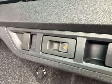 Skoda Octavia IV Kombi 2.0 TDI SCR 200KM 2022 Skoda Octavia 2.0TDI 200KM RS 4X4 DCC VirtCockpit NiskiPrzebieg Keyless Ka, zdjęcie 38