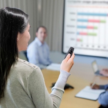 ПРЕЗЕНТАЦИОННЫЙ ПУЛЬТ ДИСТАНЦИОННОГО УПРАВЛЕНИЯ С ЛАЗЕРНОЙ УКАЗКОЙ x2